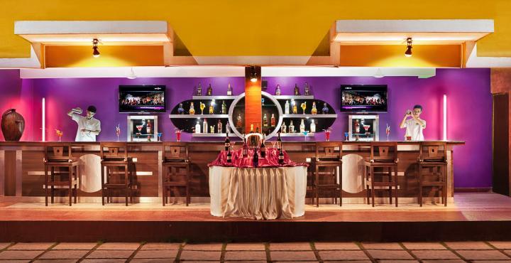 Crystal By Morpho, Goa Villagio Resort Betalbatim Eksteriør bilde