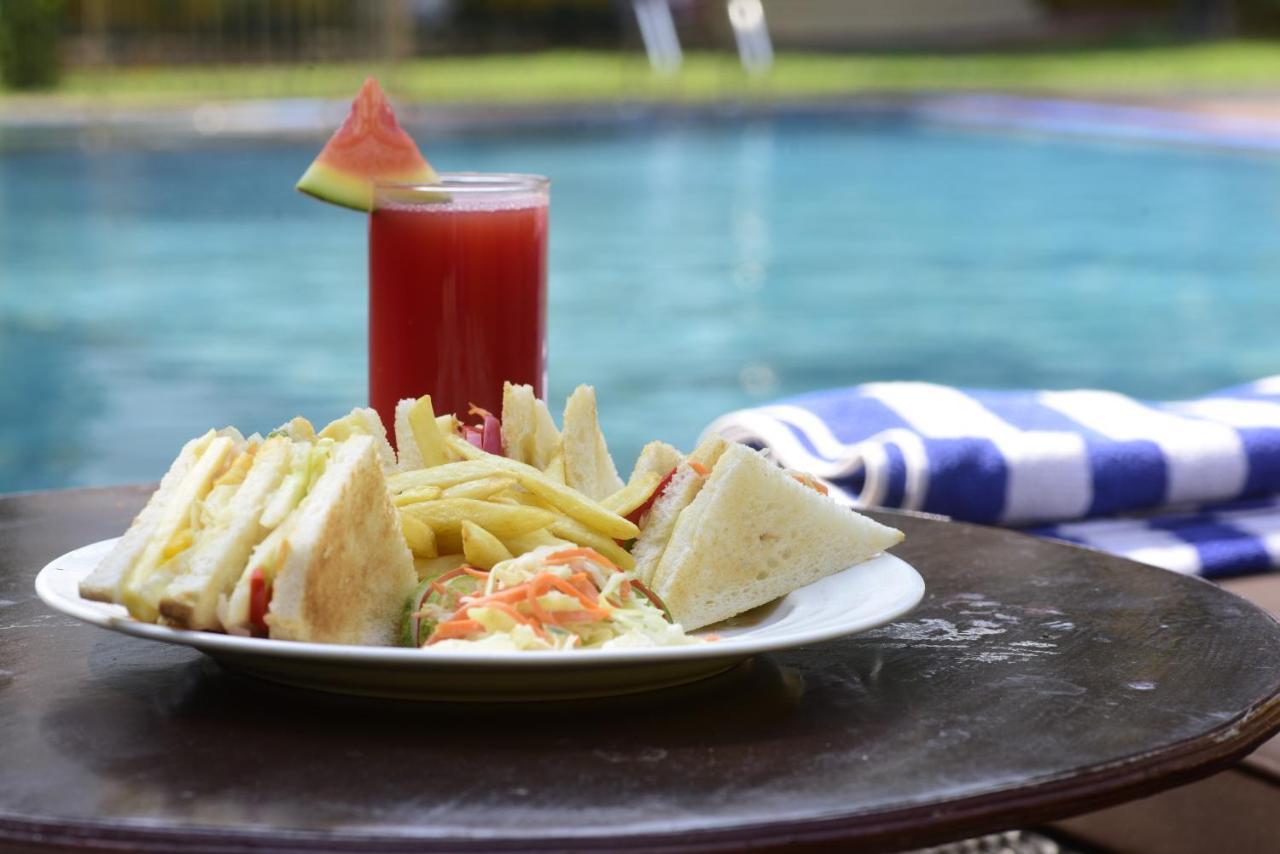 Crystal By Morpho, Goa Villagio Resort Betalbatim Eksteriør bilde